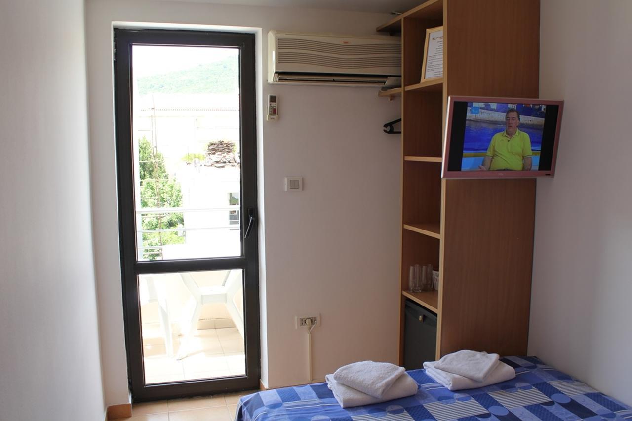 Apartments Mare Будва Номер фото