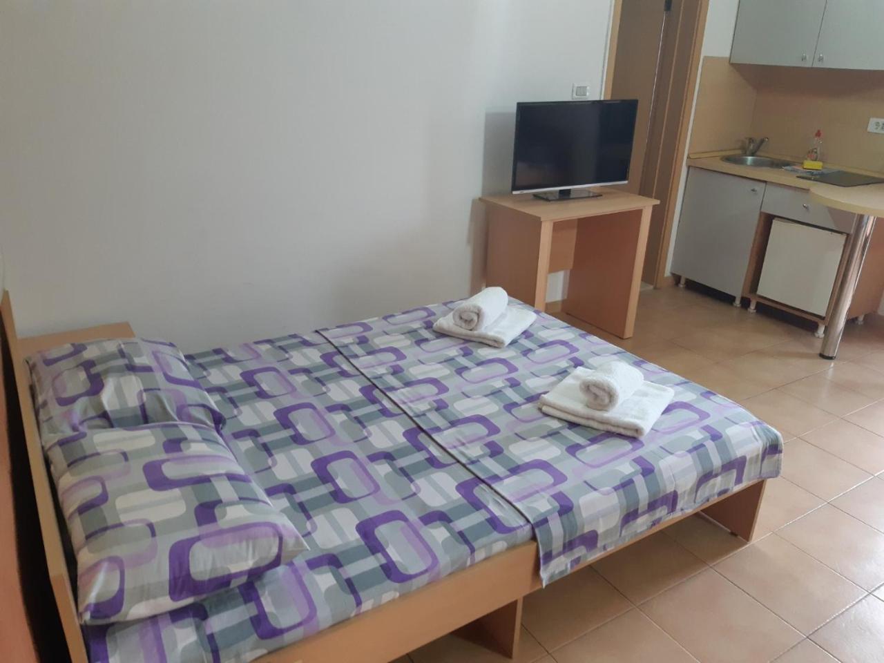 Apartments Mare Будва Екстер'єр фото